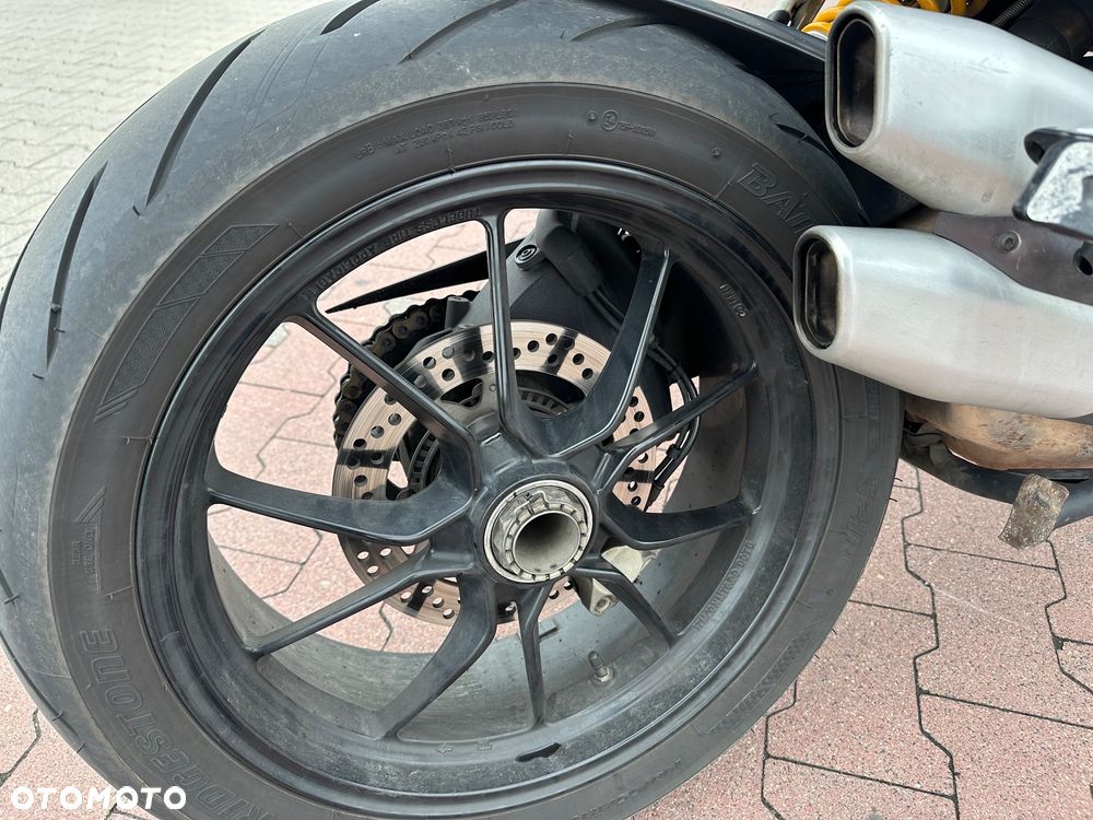 Ducati Multistrada - 16