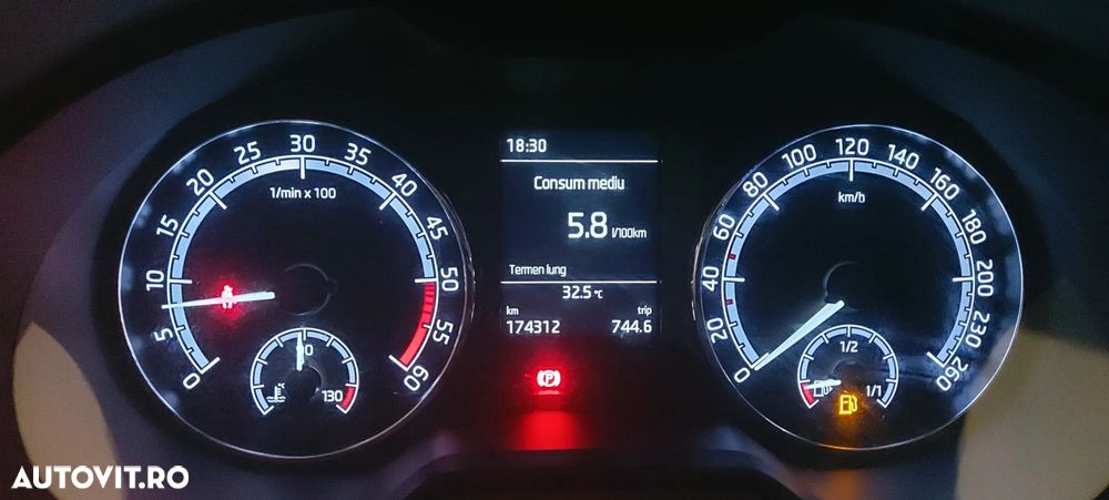 Skoda Octavia 1.6 TDI Ambition - 9