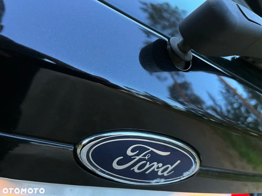 Ford Fiesta - 16