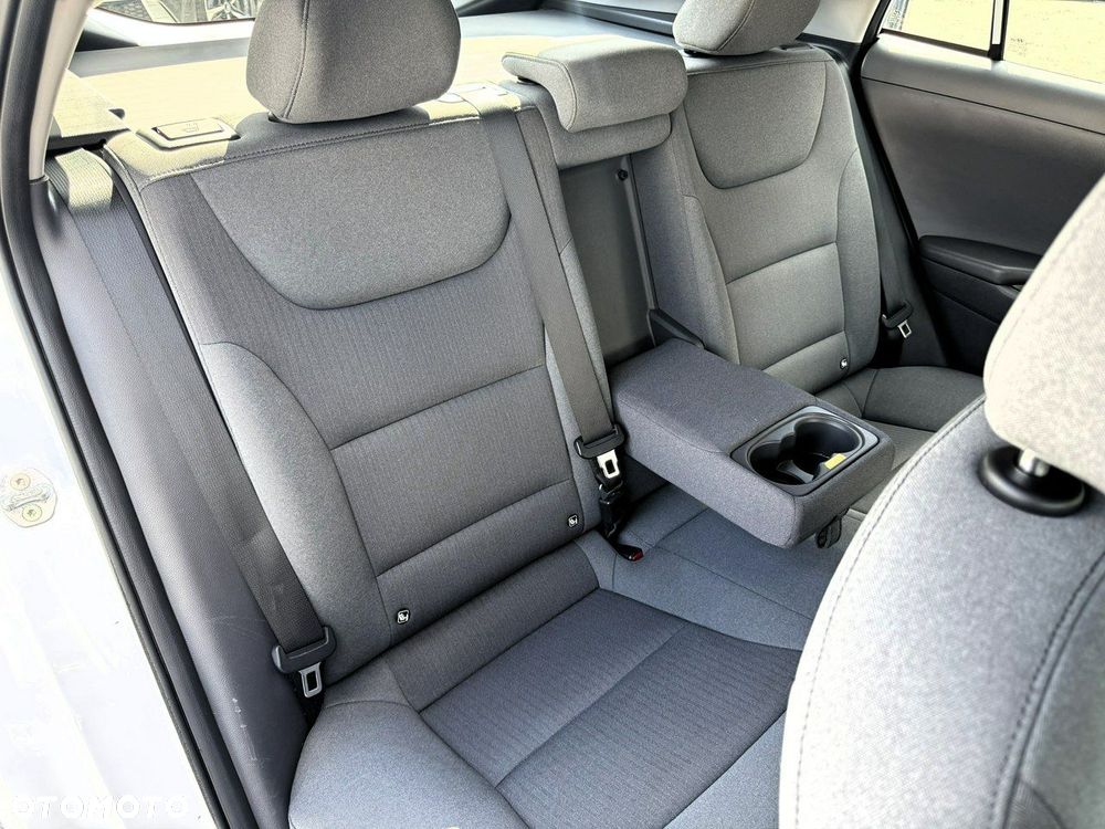 Hyundai IONIQ Hybrid 1.6 GDI Premium - 30