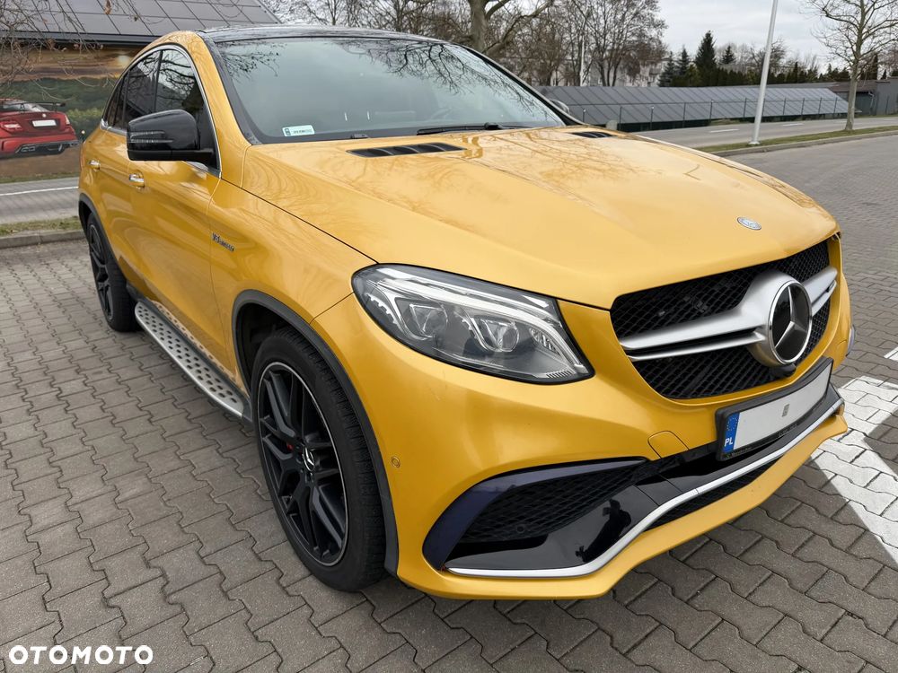 Mercedes-Benz GLE - 1