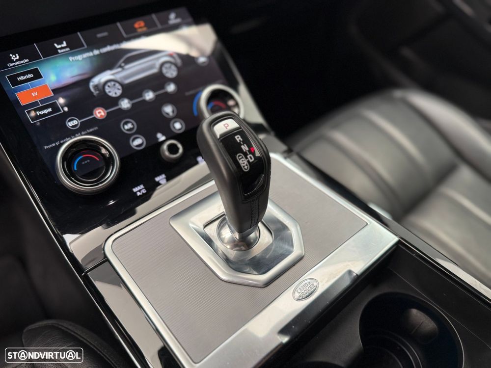 Land Rover Range Rover Evoque 1.5 P300e AWD Auto - 14