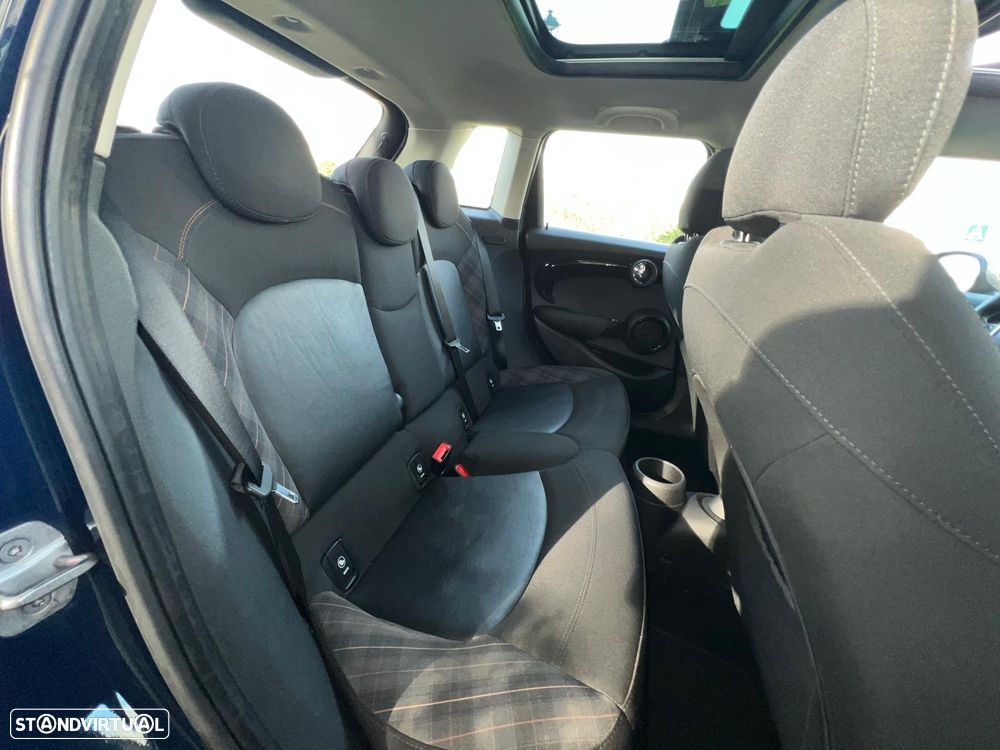 MINI 5 Portas Cooper D Seven - 8