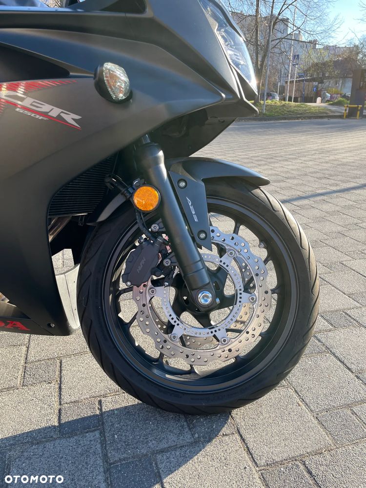 Honda CBR - 7