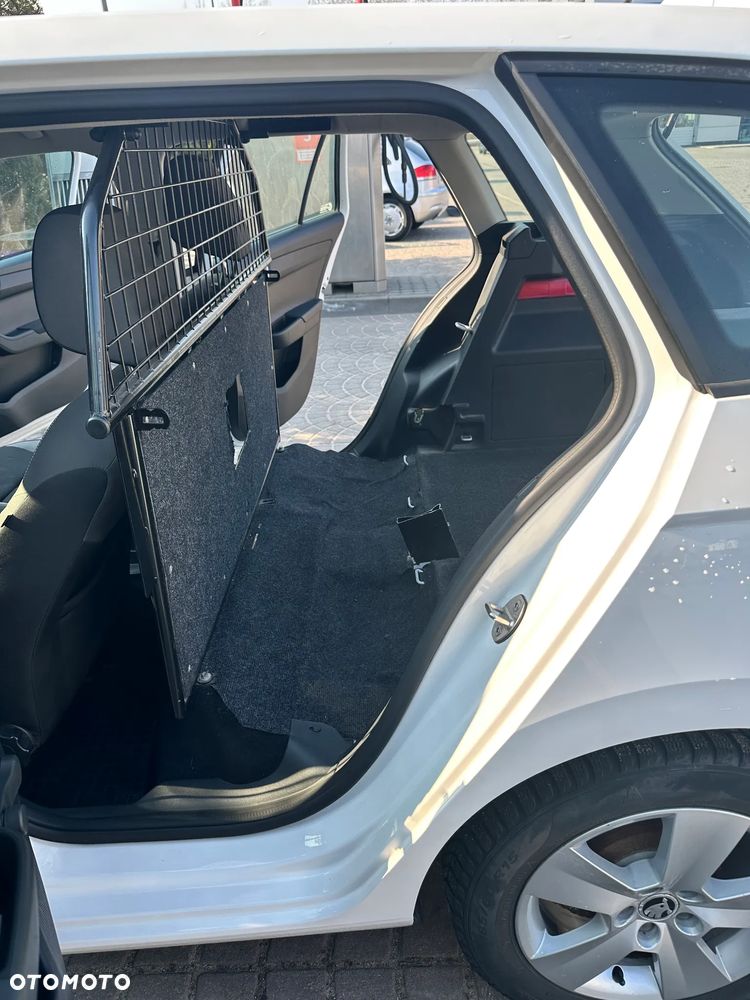 Skoda Fabia 1.0 Ambition - 27