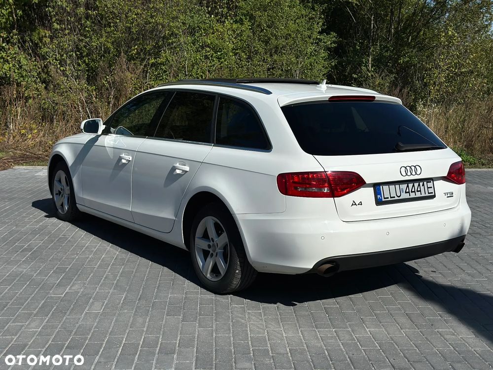 Audi A4 Avant - 6