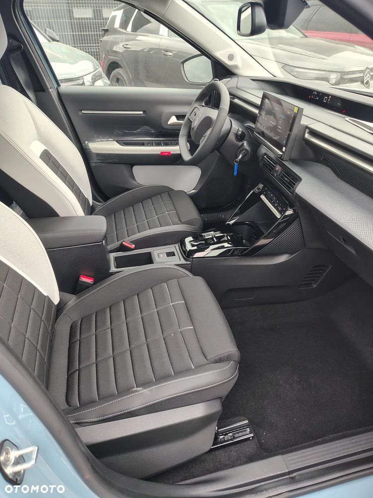 Citroën C3 1.2 mHEV Max - 6