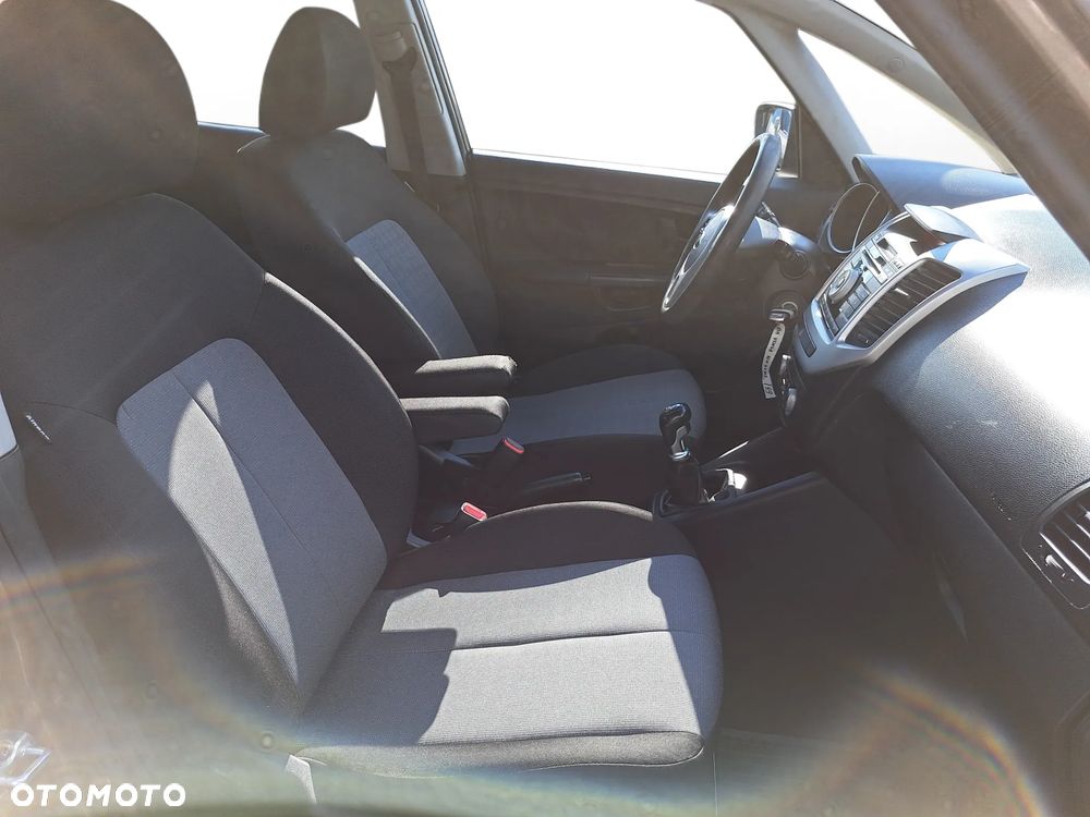 Kia Venga 1.4 M - 12