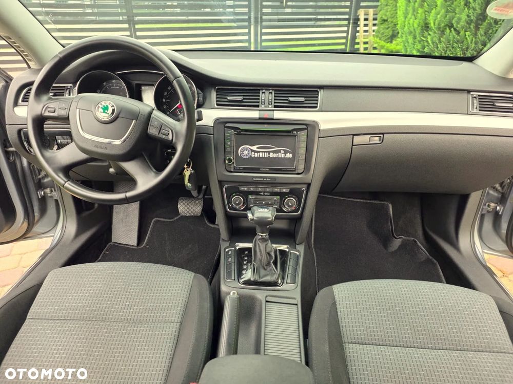 Skoda Superb 1.8 TSI Elegance DSG - 5