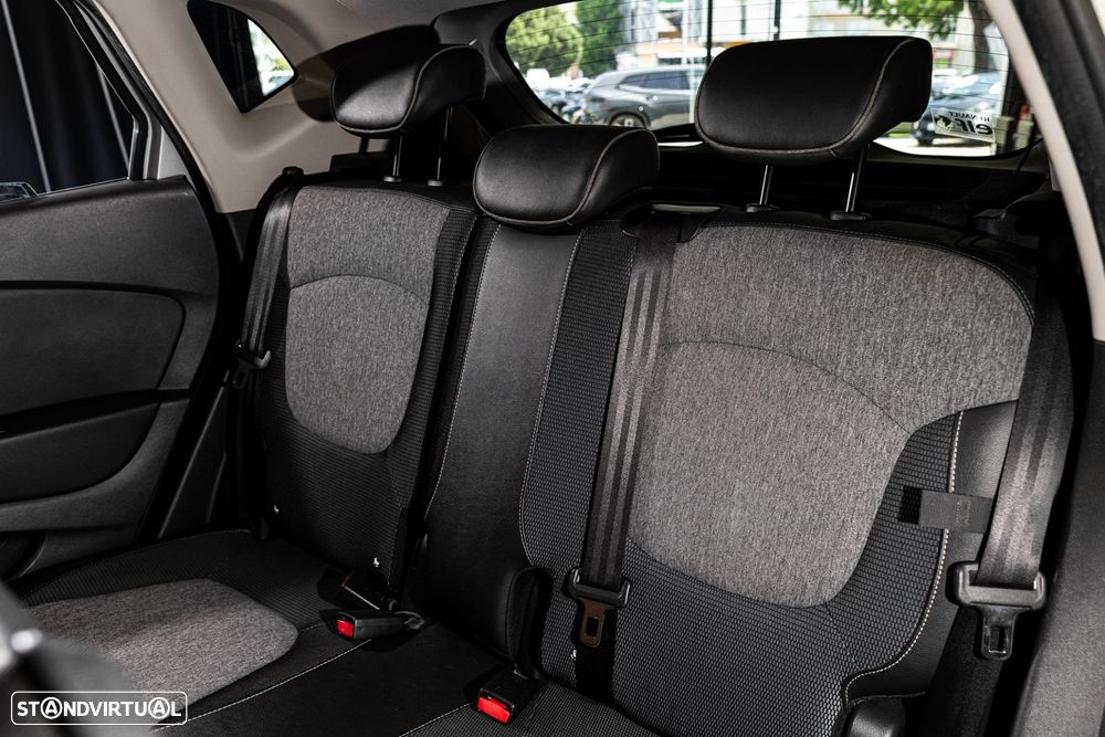 Renault Captur 1.5 dCi Exclusive - 19