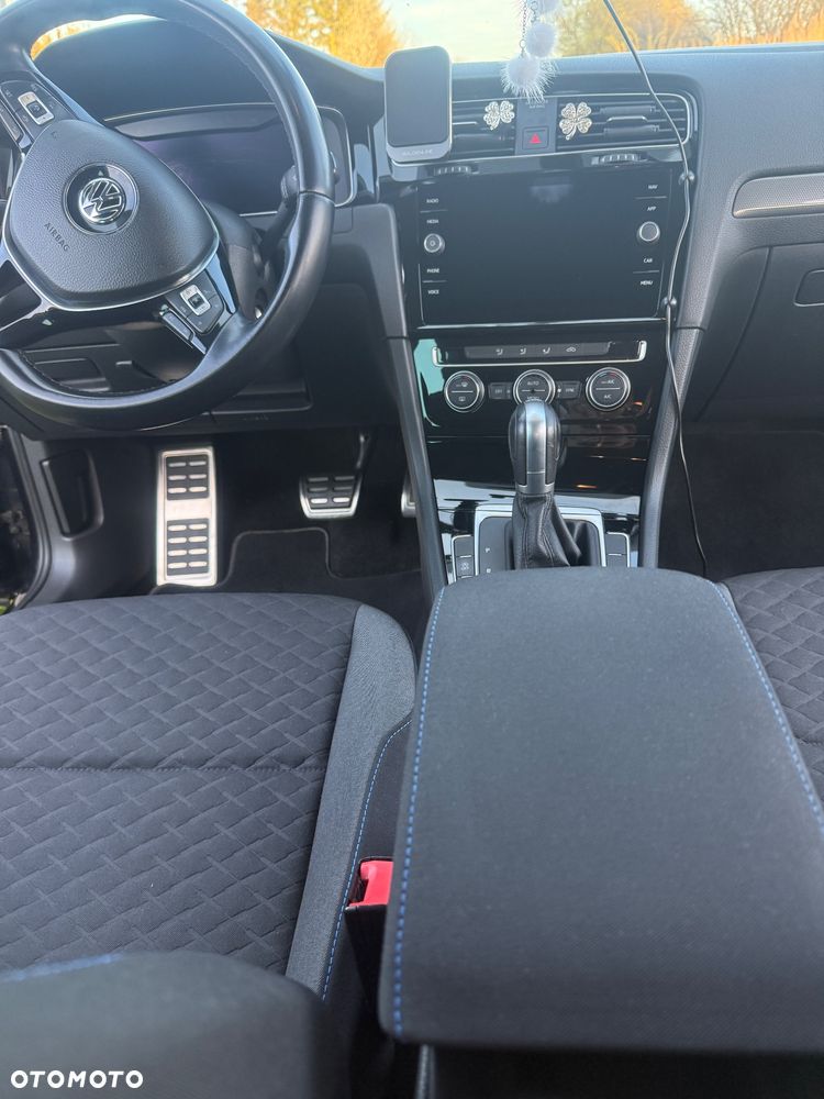 Volkswagen Golf 1.6 TDI SCR DSG Join - 13