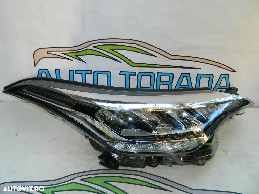 Far dreapta led Toyota CHR C-HR Facelift 2019-2022 cod 81110-F4180 - 3