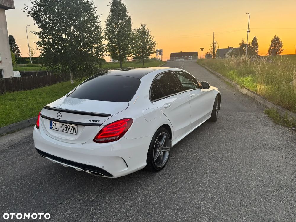 Mercedes-Benz Klasa C 200 4-Matic 7G-TRONIC - 16