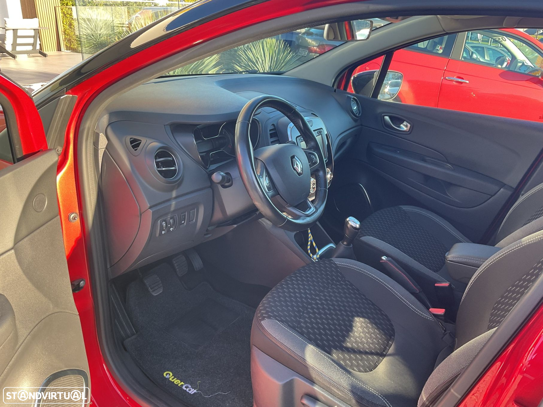 Renault Captur 1.5 dCi Exclusive - 22