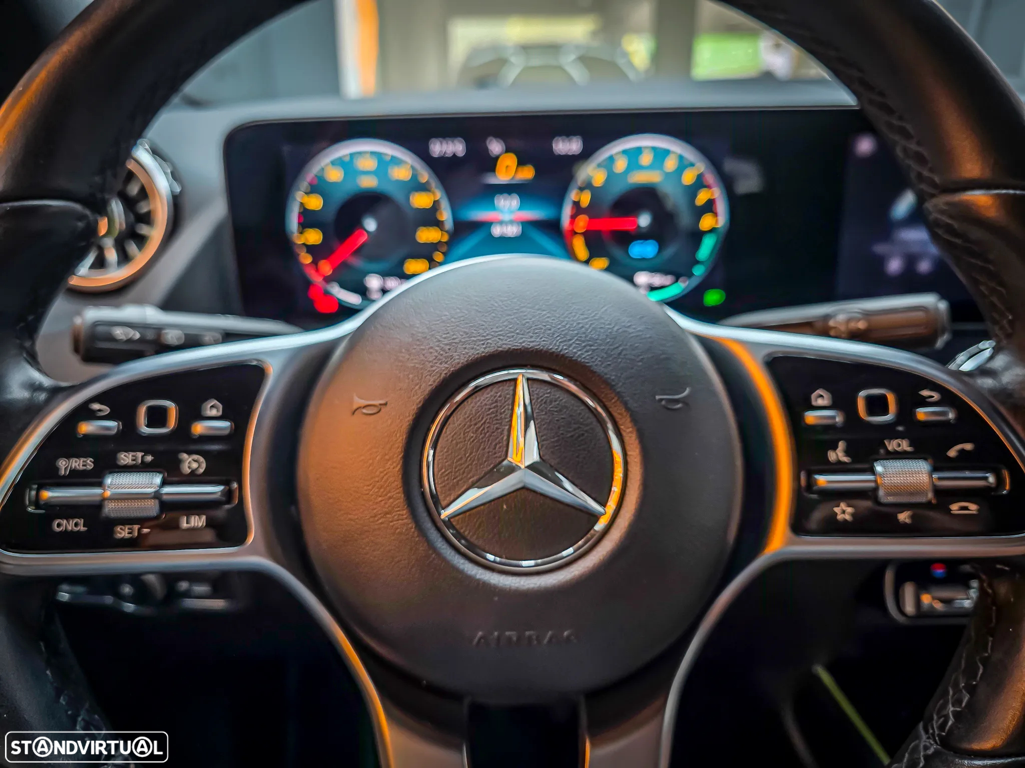 Mercedes-Benz GLA 250 e Style - 23