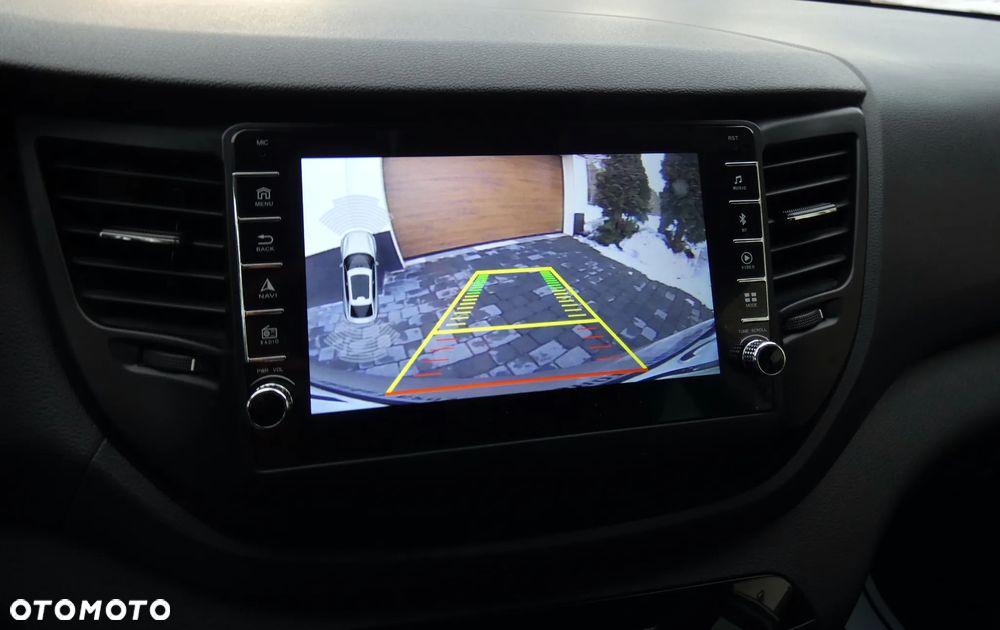 Hyundai Tucson blue 1.7 CRDi 2WD Style - 14