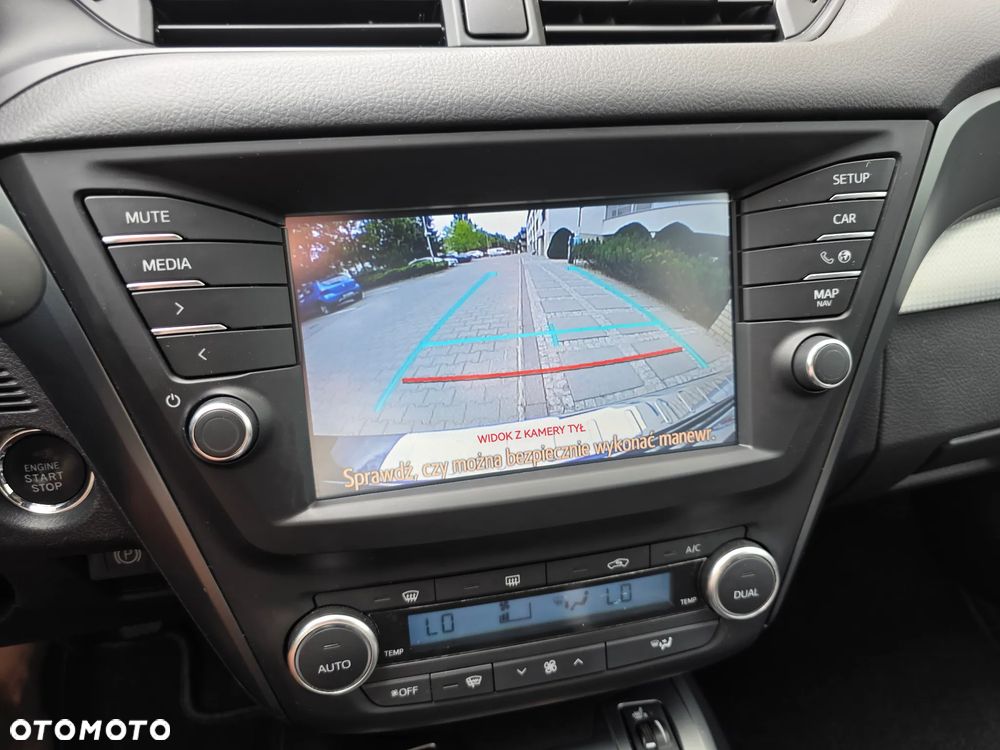 Toyota Avensis - 34