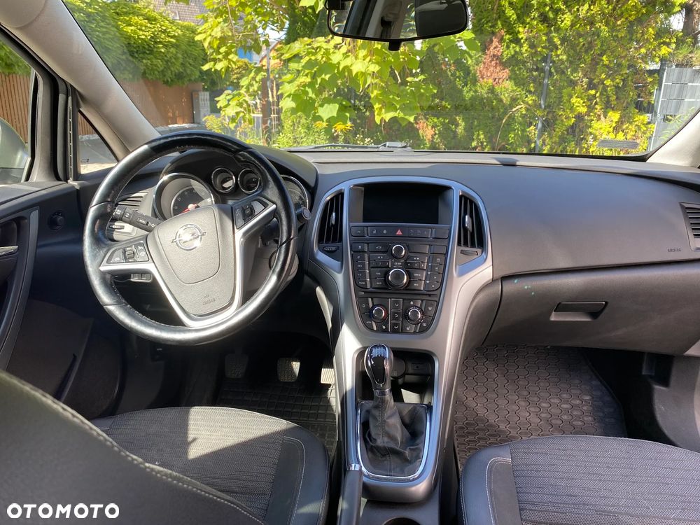 Opel Astra 1.4 T Active EU6 - 7