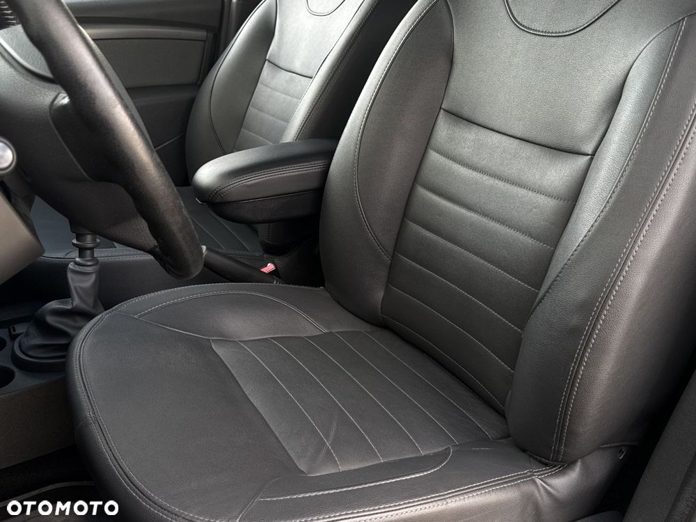 Dacia Duster 1.2 TCe Laureate S&S EU6 - 10