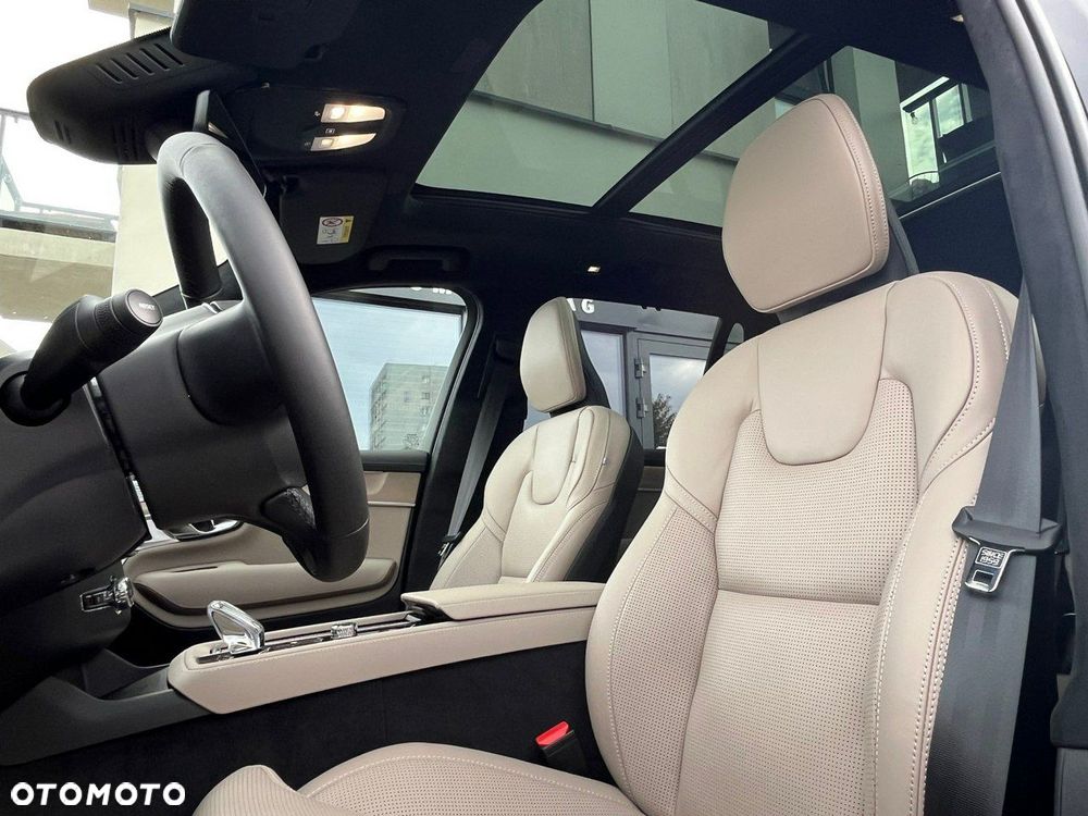 Volvo XC 90 - 12