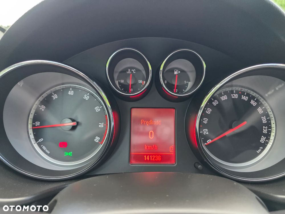 Opel Insignia 2.0 Turbo 4x4 - 18