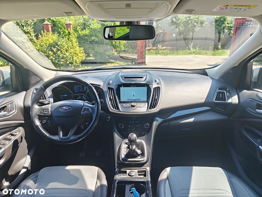 Ford Kuga 2.0 TDCi 4x2 Titanium - 6