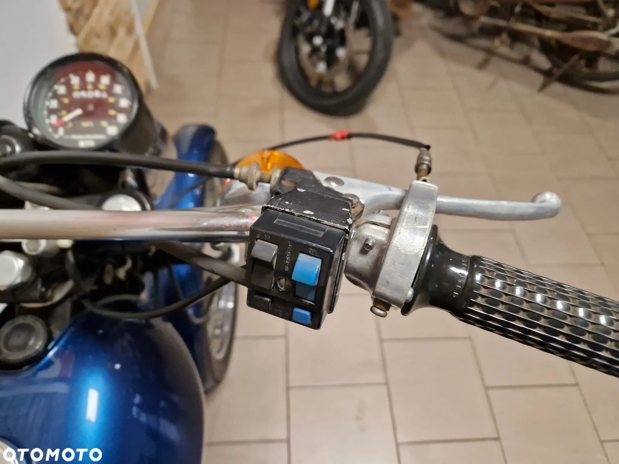 Harley-Davidson Inny - 22