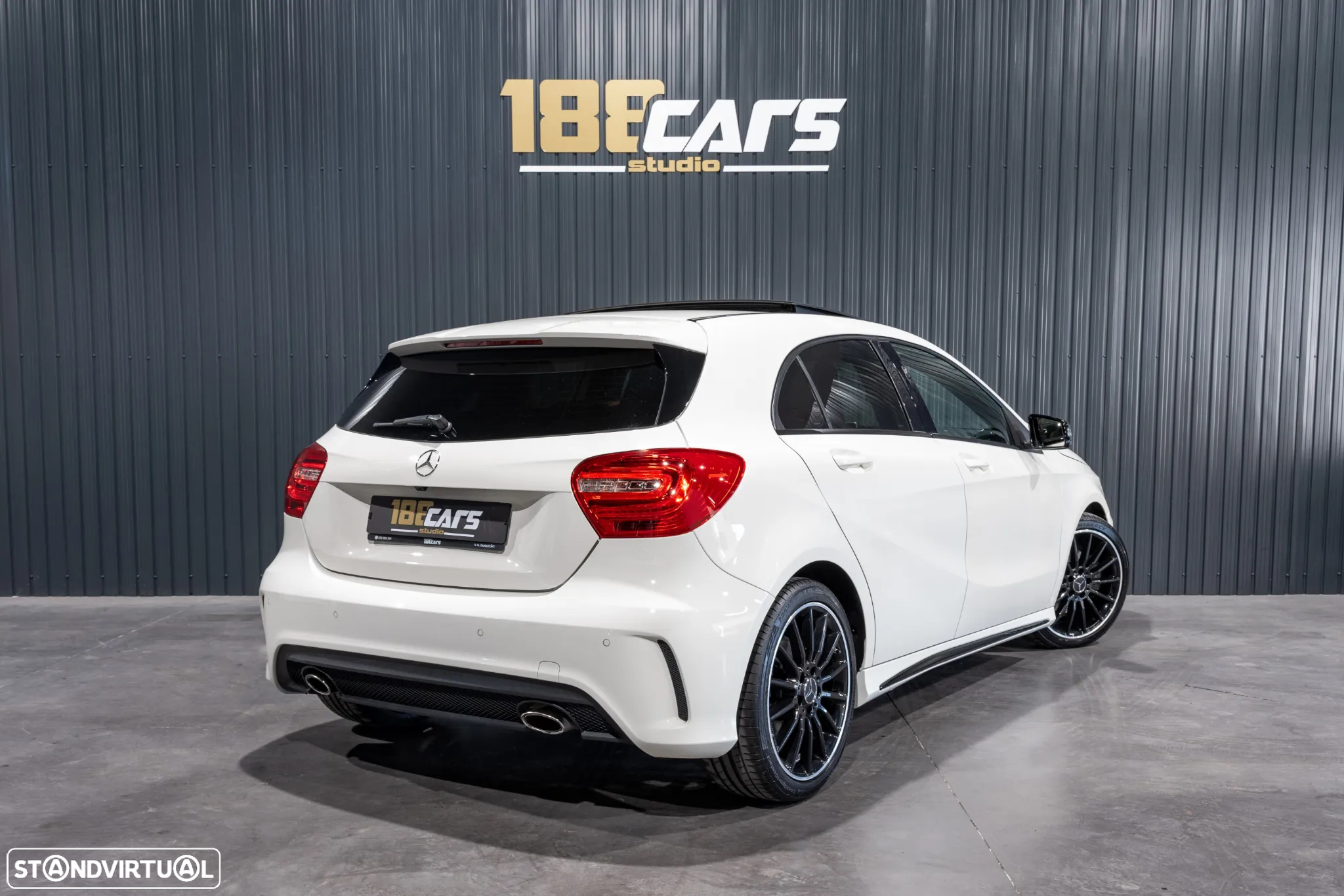 Mercedes-Benz A 180 7G-DCT AMG Line - 48