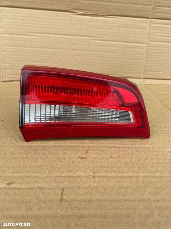 Stop stanga spate VOLVO S60 2010-2017 30796271 - 1