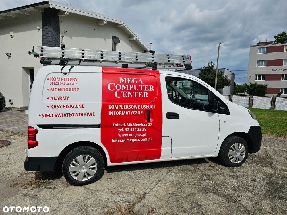 Nissan NV200 - 1