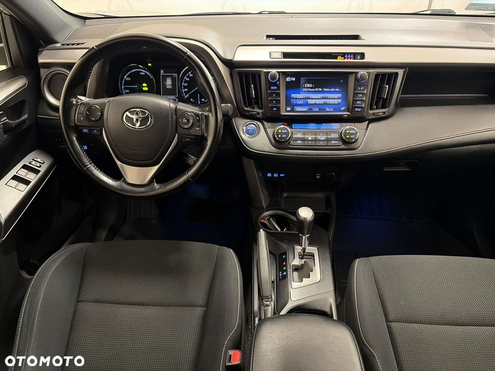 Toyota RAV4 - 3
