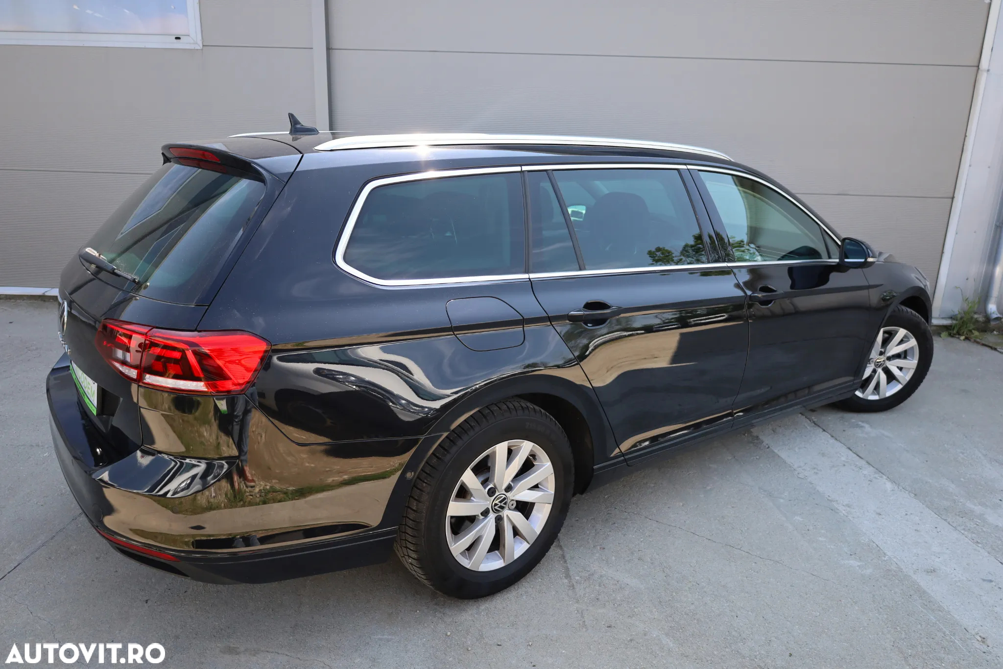 Volkswagen Passat Variant 2.0 TDI DSG Comfortline - 7