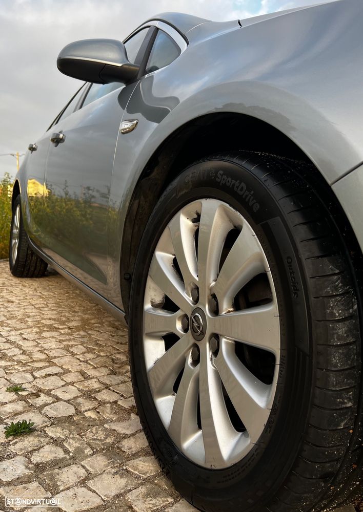 Opel Astra Sports Tourer 1.7 CDTi Cosmo - 3