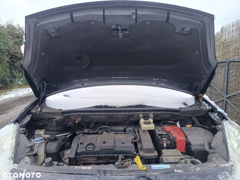 Peugeot Partner 110 Family - 16