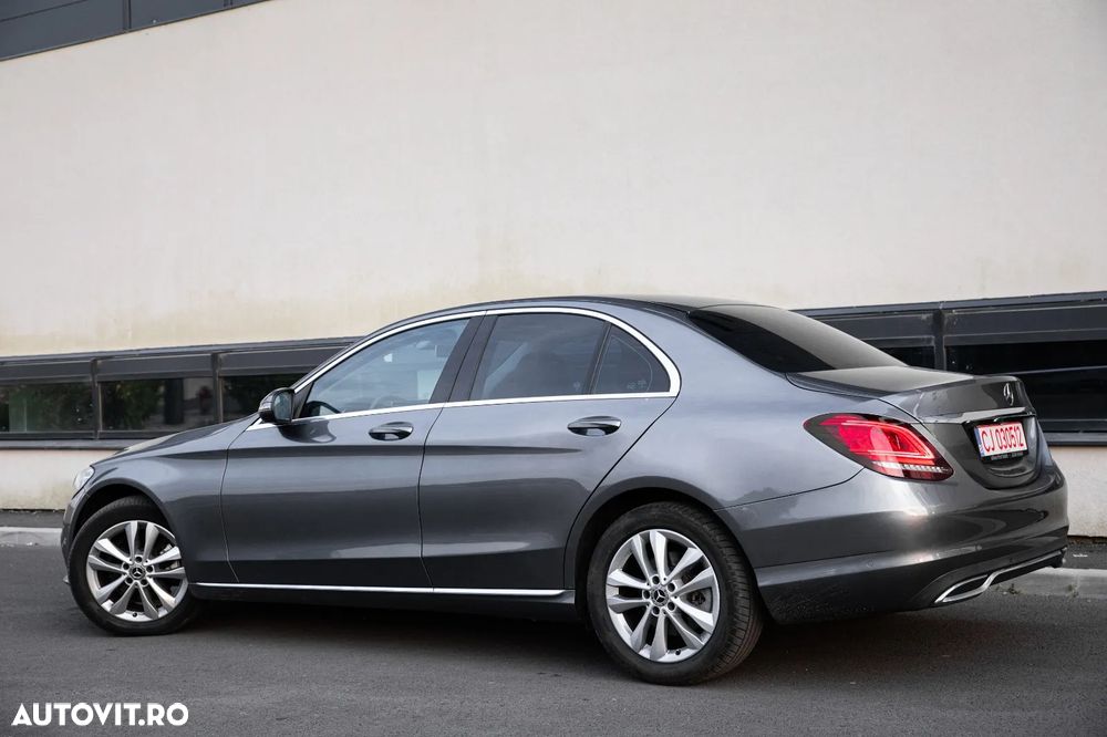 Mercedes-Benz C 220 d Aut - 3