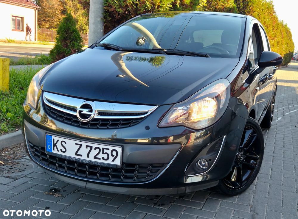 Opel Corsa 2013 photo 2