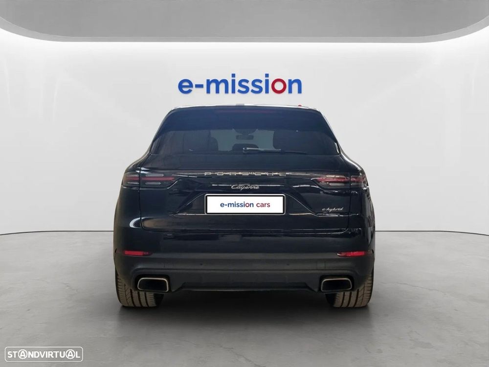 Porsche Cayenne E-Hybrid - 4