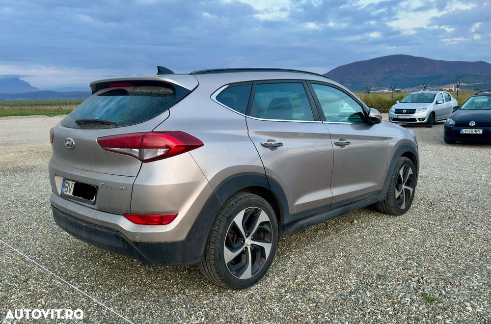 Hyundai Tucson - 6