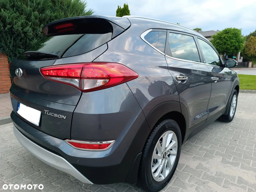 Hyundai Tucson 1.6 GDI BlueDrive Style 2WD - 26