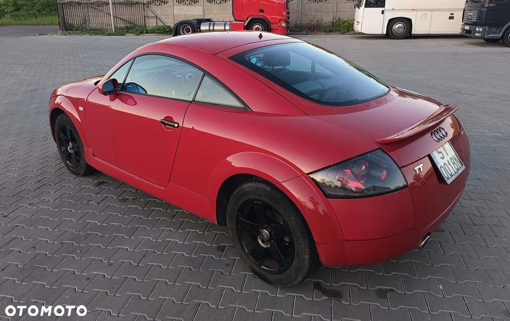 Audi TT Coupé 1.8T Quattro - 5