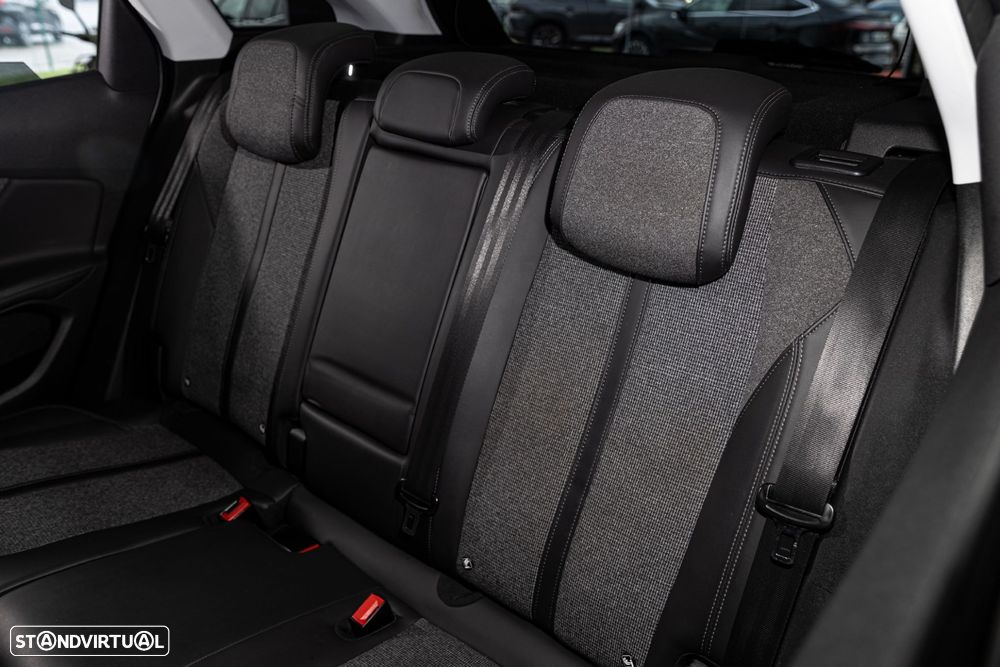 Peugeot 3008 1.6 BlueHDi Allure - 26