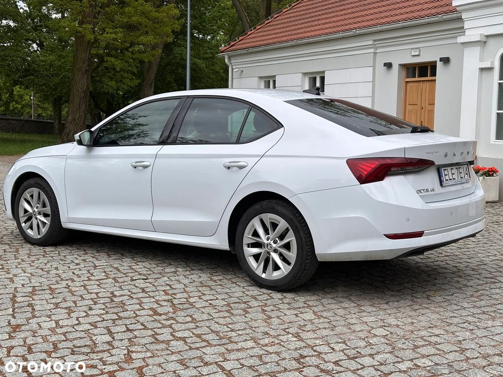 Skoda Octavia 2.0 TDI Ambition DSG - 15
