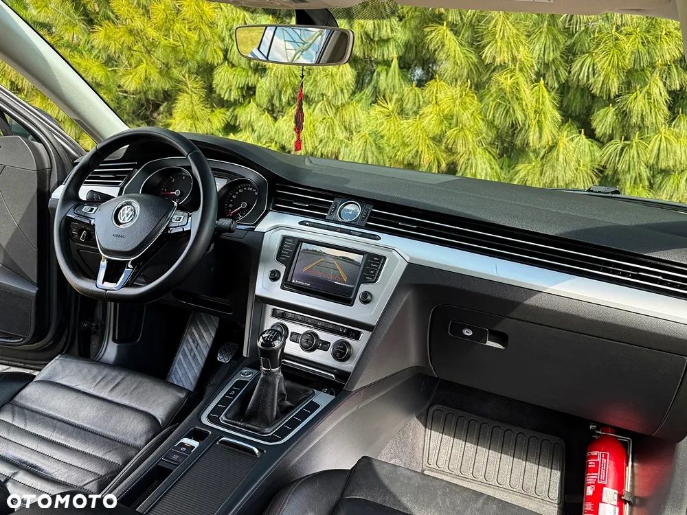 Volkswagen Passat Variant 2.0 TDI (BlueMotion Technology) Highline - 5