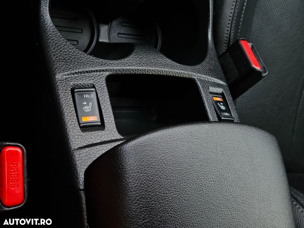 Nissan Qashqai 1.6 DCI Xtronic TEKNA - 28