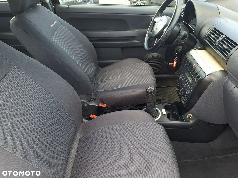 Volkswagen Fox - 6