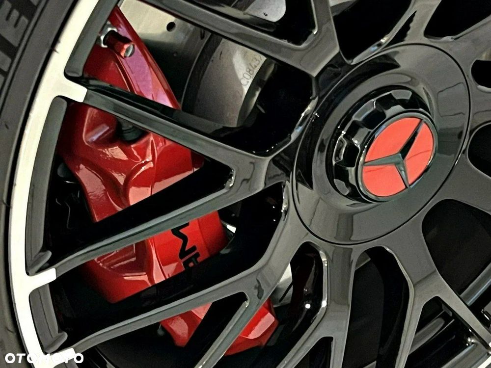 Mercedes-Benz AMG GT - 23