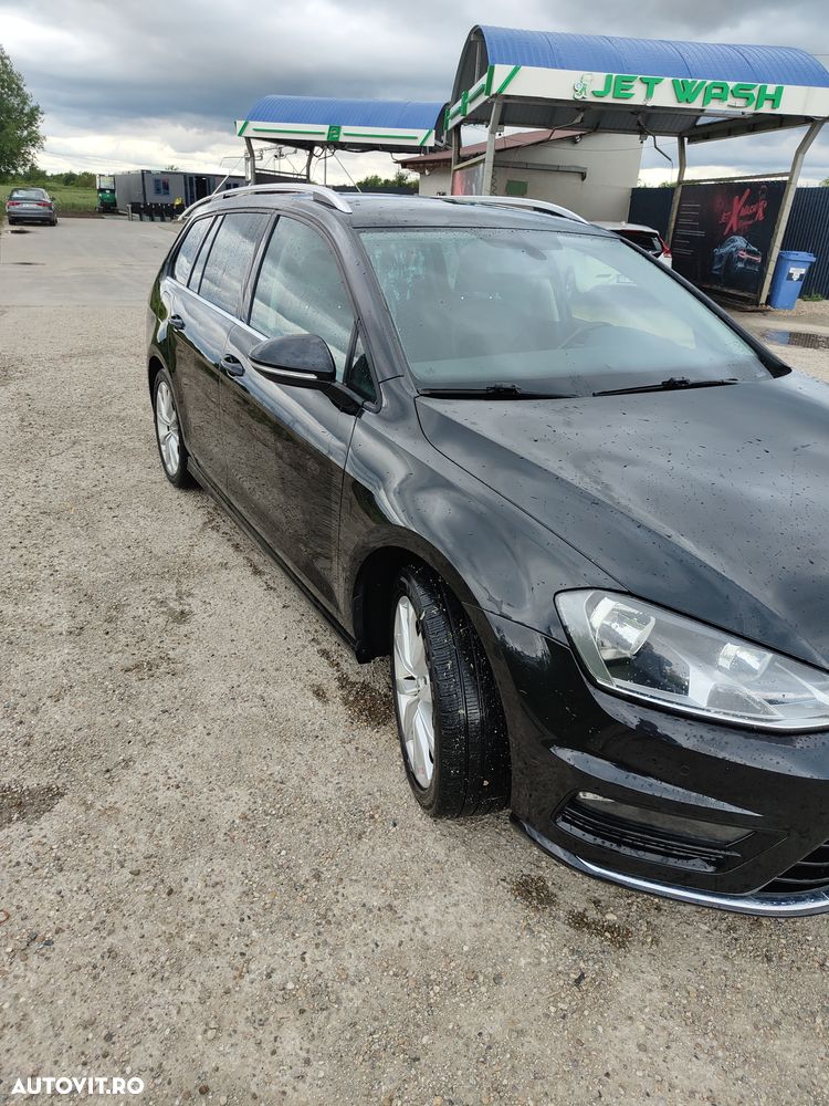 Volkswagen Golf - 3