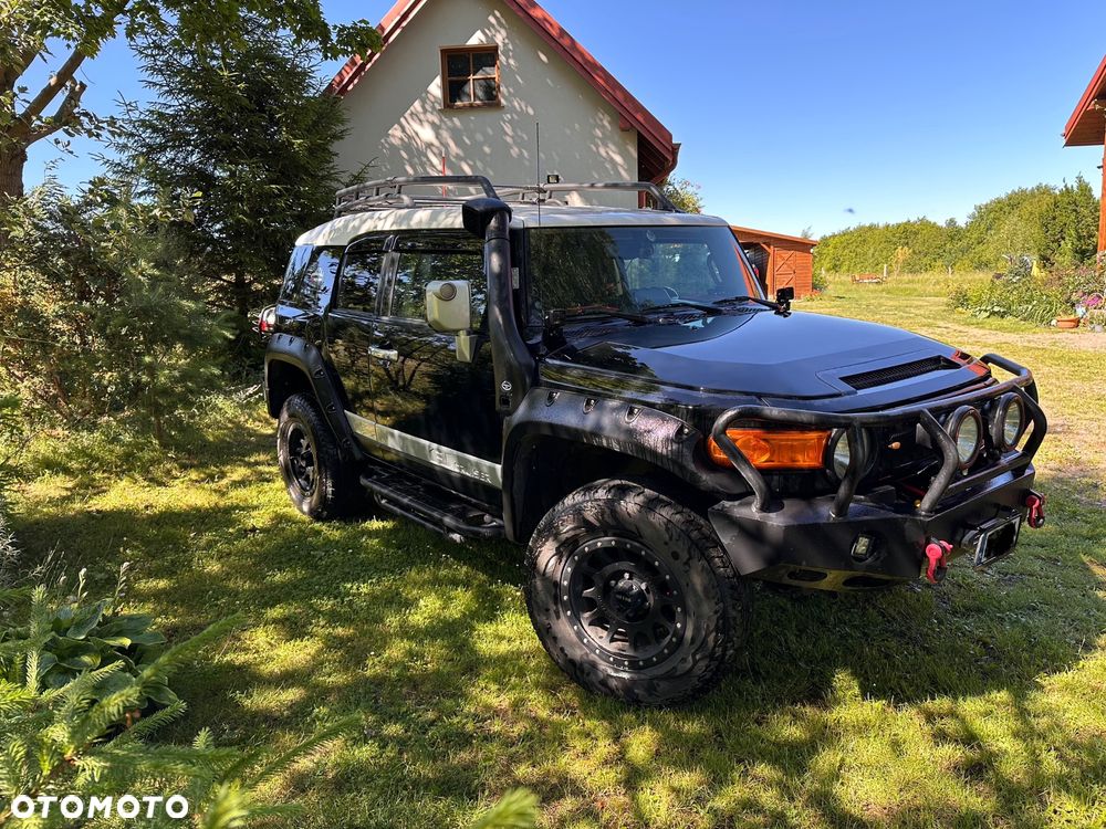 Toyota FJ Cruiser 4.0 4x4 - 5