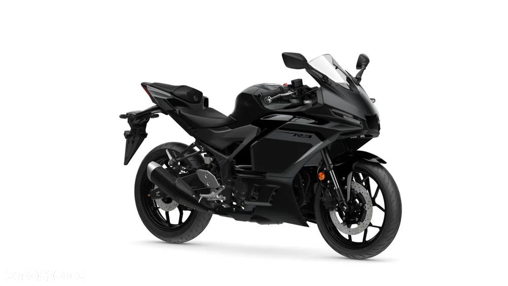 Yamaha R3