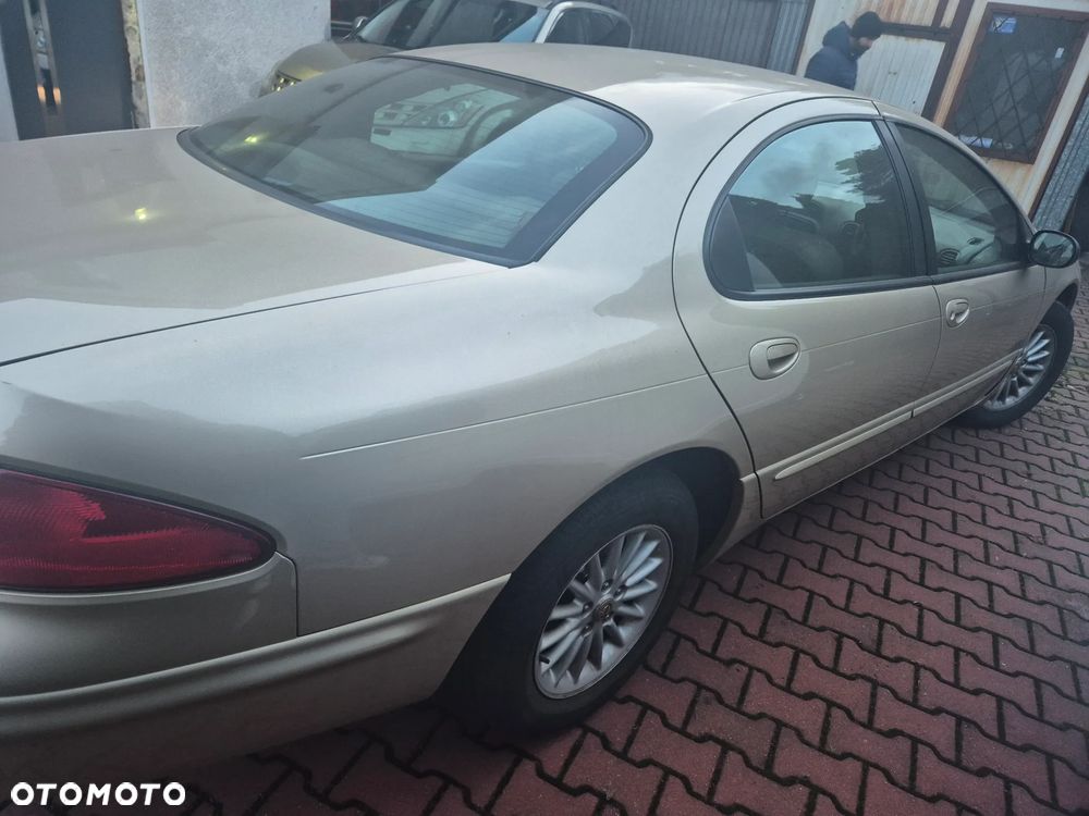 Chrysler Concorde 3.2 LXi - 4